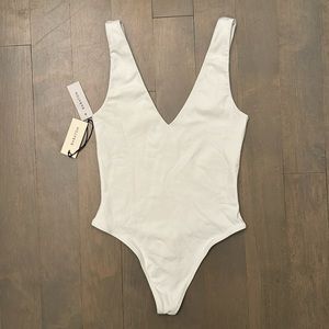 NEW Aritzia Babaton Bodysuit, White, XS